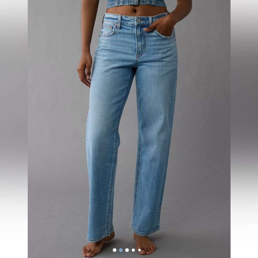 AE Strigid High-Waisted Stovepipe Jeans